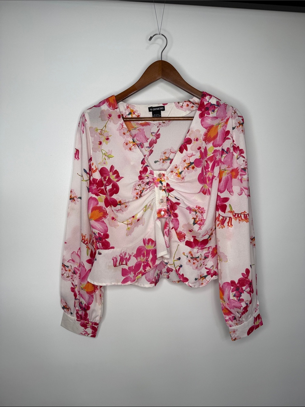 18 Centimeters Pink Floral Button-Front Long-Sleeve Blouse Size Small
